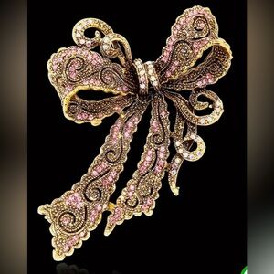 Vintage Style Fancy Rhinestone Bow Tie Brooch Pin - High Quality Delicate UNIQUE